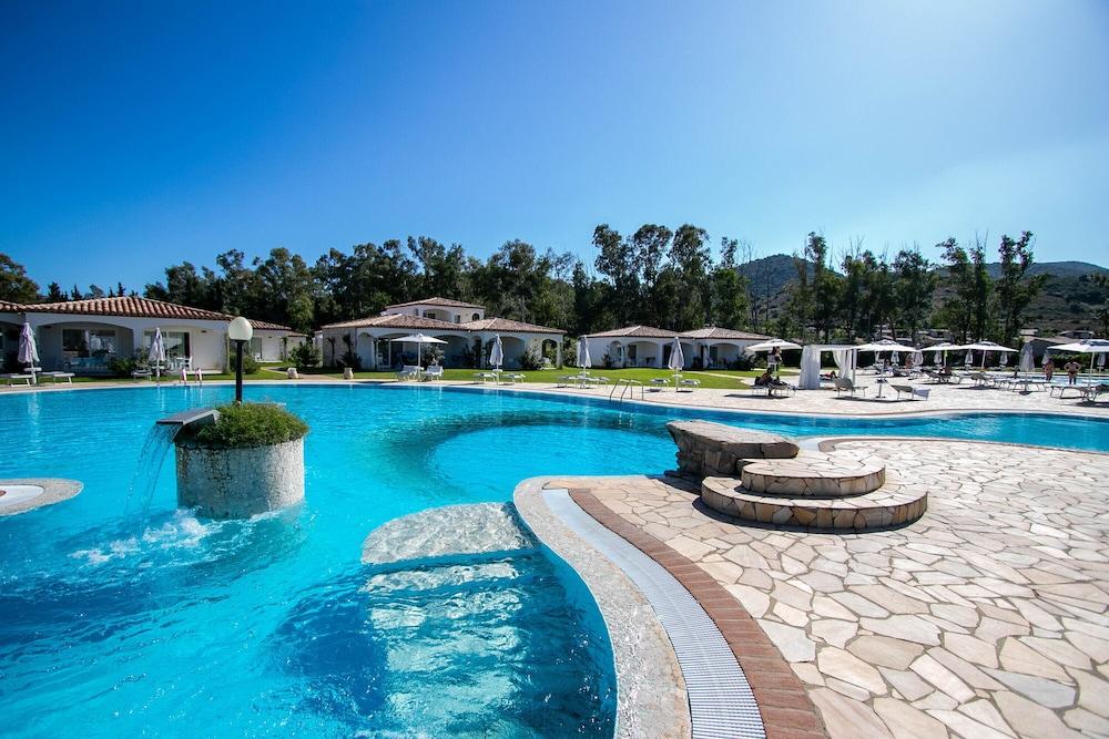 Limone Beach Resort Castiadas Kültér fotó