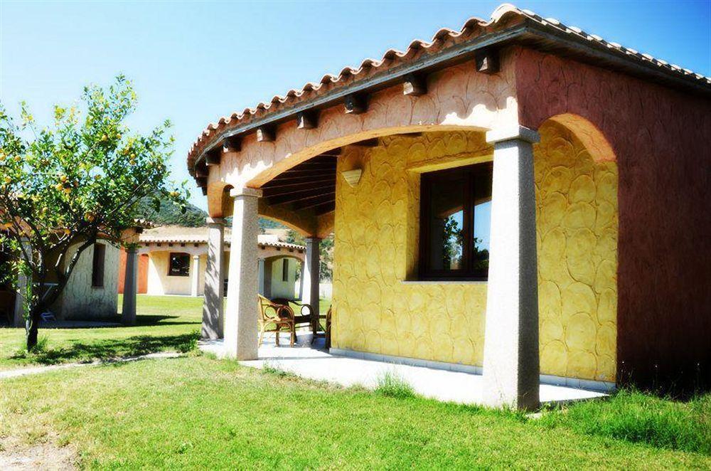 Limone Beach Resort Castiadas Kültér fotó